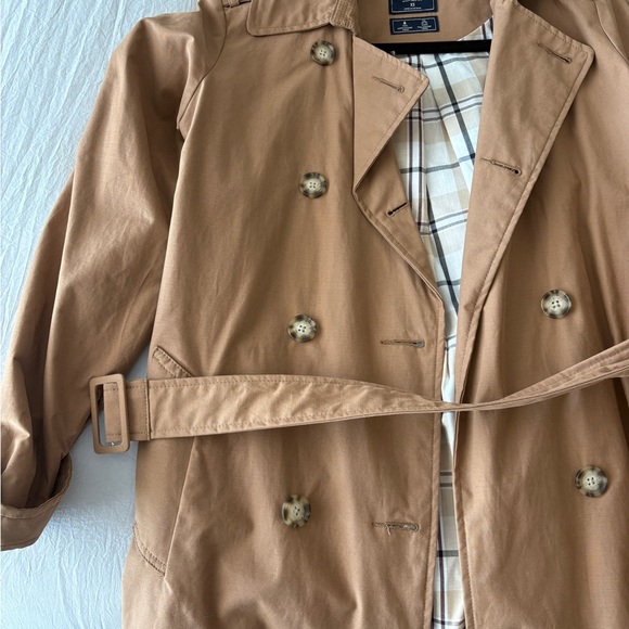 Abercrombie & Fitch Tan Trench Coat Timeless Design - Picture 5 of 5